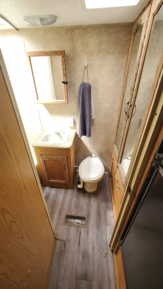 2010 Keystone Springdale image indicator(5)