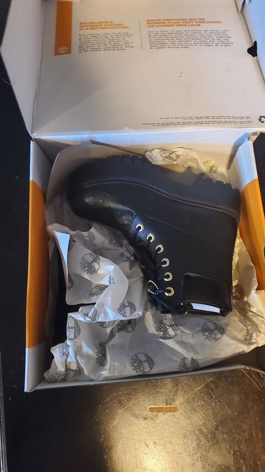 Timberland Stone Street Boots - New Size 7.5 - photo 2