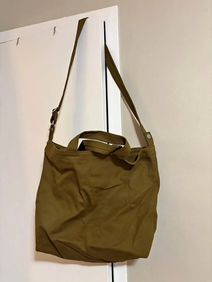 Baggu Horizontal Zip Duck Bag