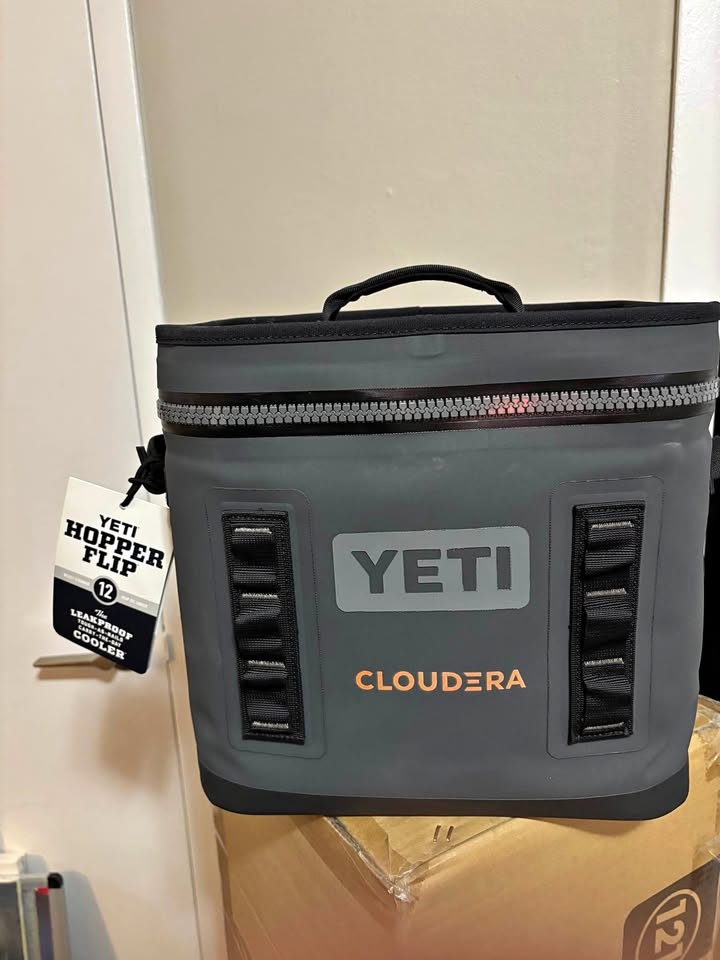 Yeti Hopper Flip 12