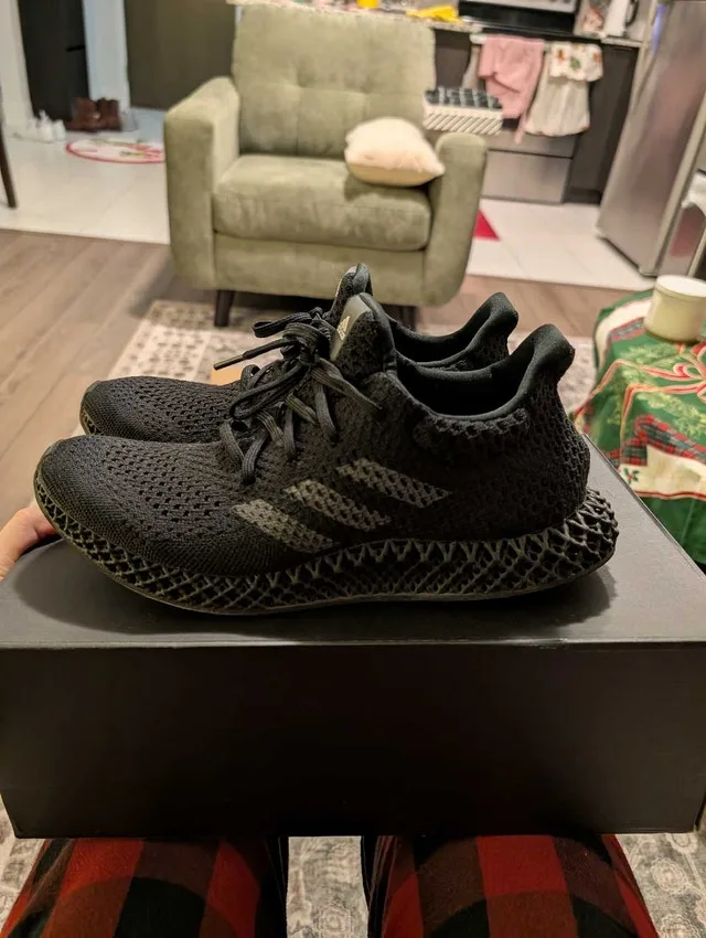 men's adidas Ultra4D, size 10, triple black