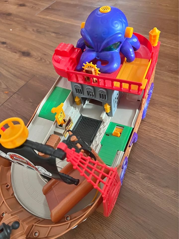 Pirate ship playset