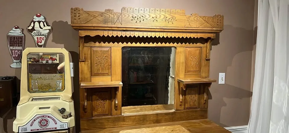 Antique Oak Eastlake Buffet image indicator(2)