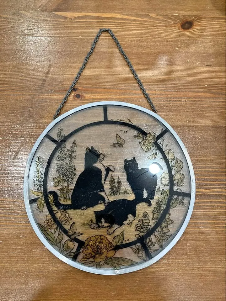 Vintage Cat Art Panel – Metal Framed Glass Wall Decor