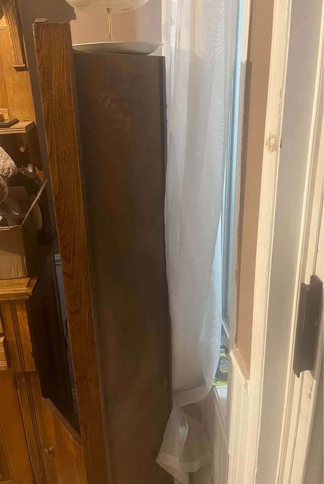 Antique Oak Corner Cabinet need gone - photo 2