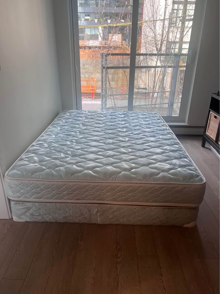 Queen Mattress - photo 4