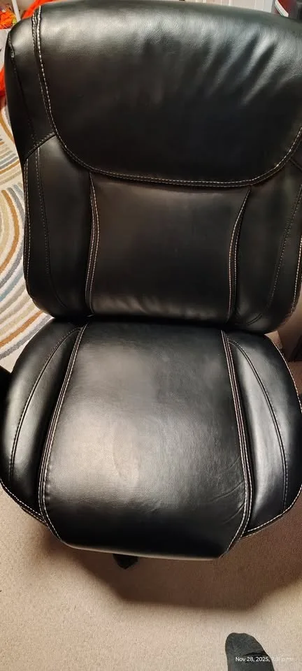 Adjustable Office Chair – Black, Comfy, Swivel + Tilt image indicator(2)