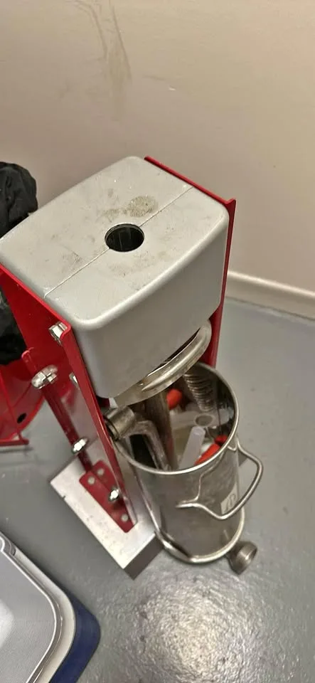 Sausage Stuffer ( omcan Tre Spade ) thumbnail