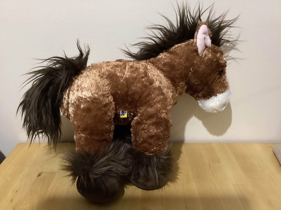 All kinds of stuffed animals - photo 2