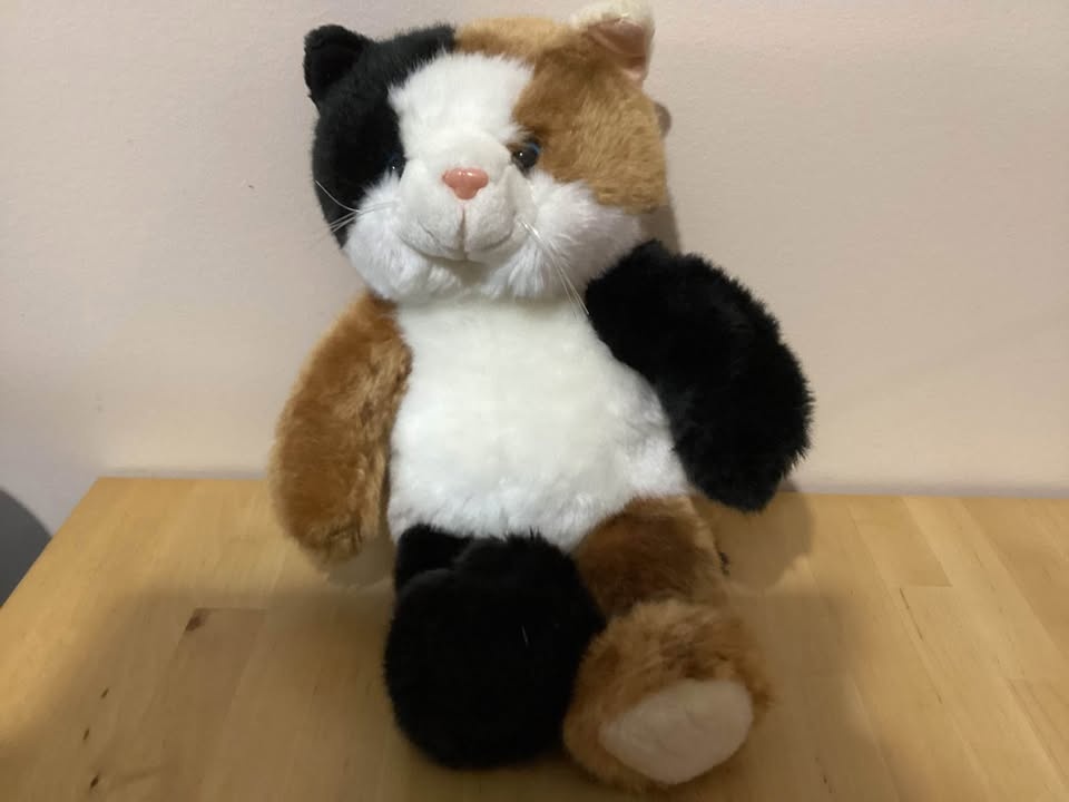 All kinds of stuffed animals - photo 3