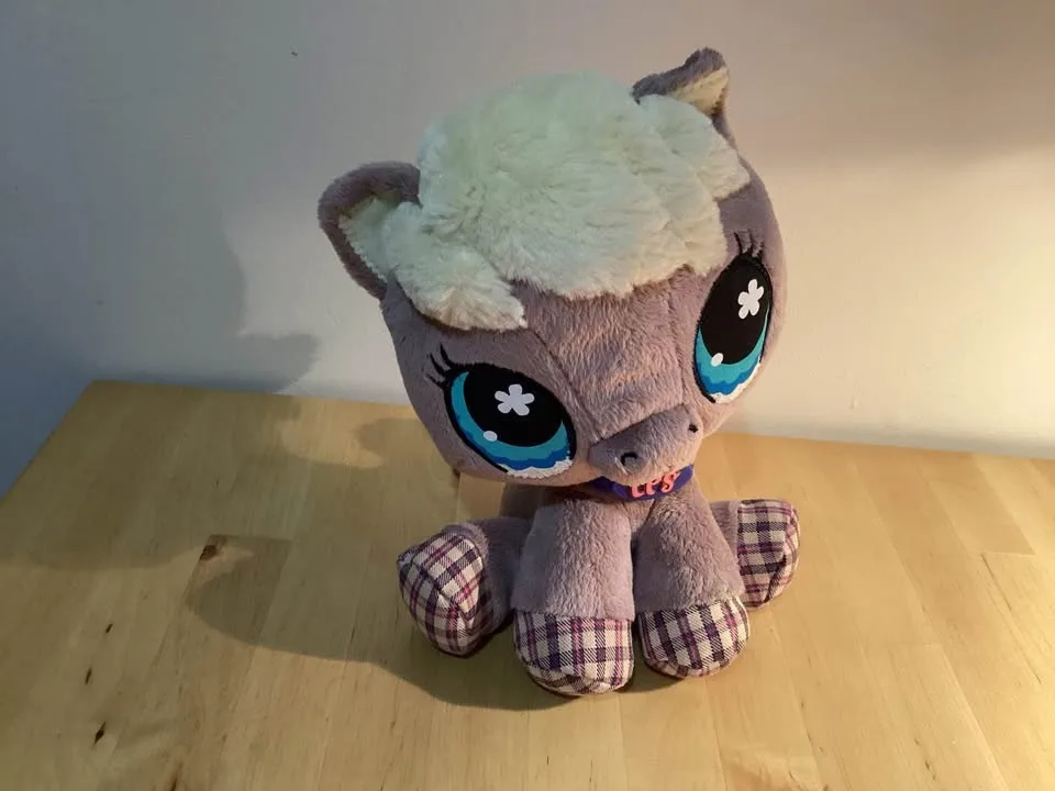 Stuffed animals various image indicator(7)