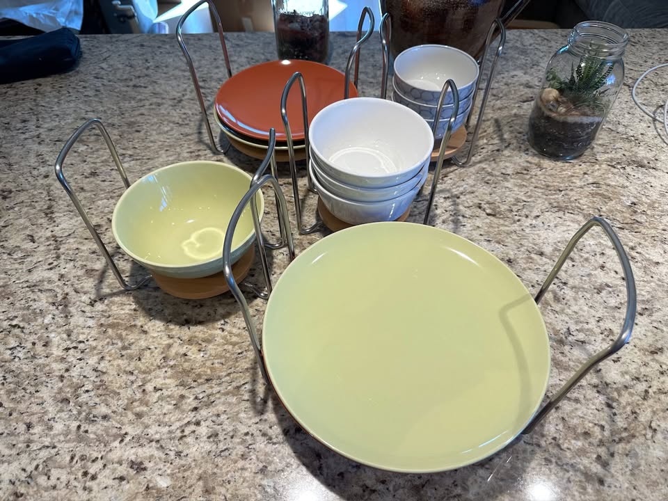 IKEA Plate Holders - photo 4