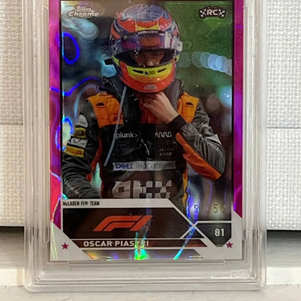 2023 Topps Chrome F1 Oscar Piastri #41 Lava /250 PSA 9 image indicator(4)