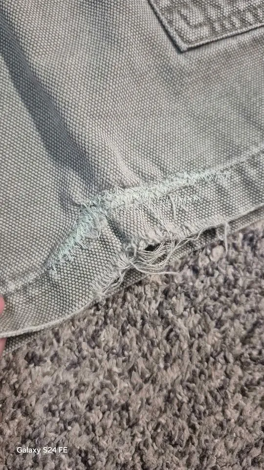 Vintage Y2K Baggy Sideout Cargo Jorts image indicator(3)