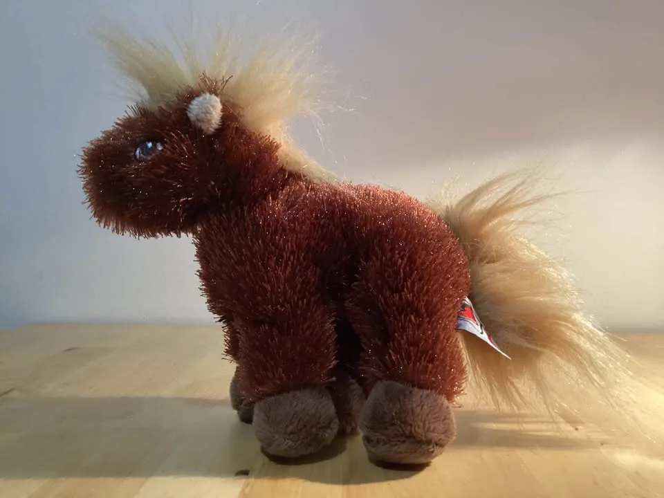 Various stuffed Animals image indicator(9)