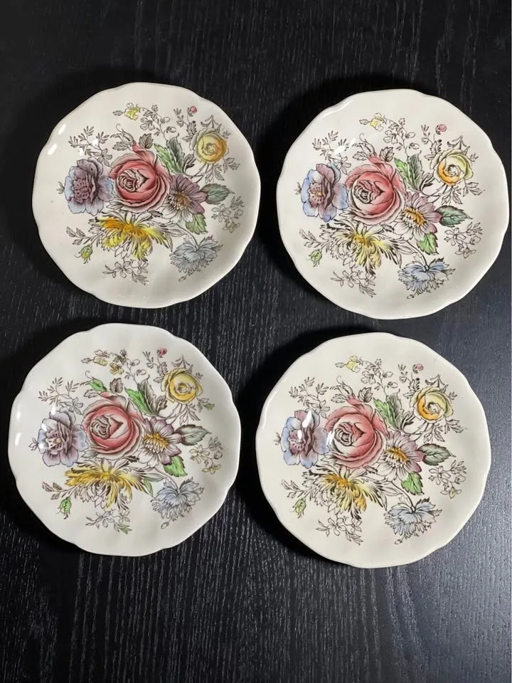 Johnson Brothers Sheraton Floral Set of 4 Saucers image indicator(3)