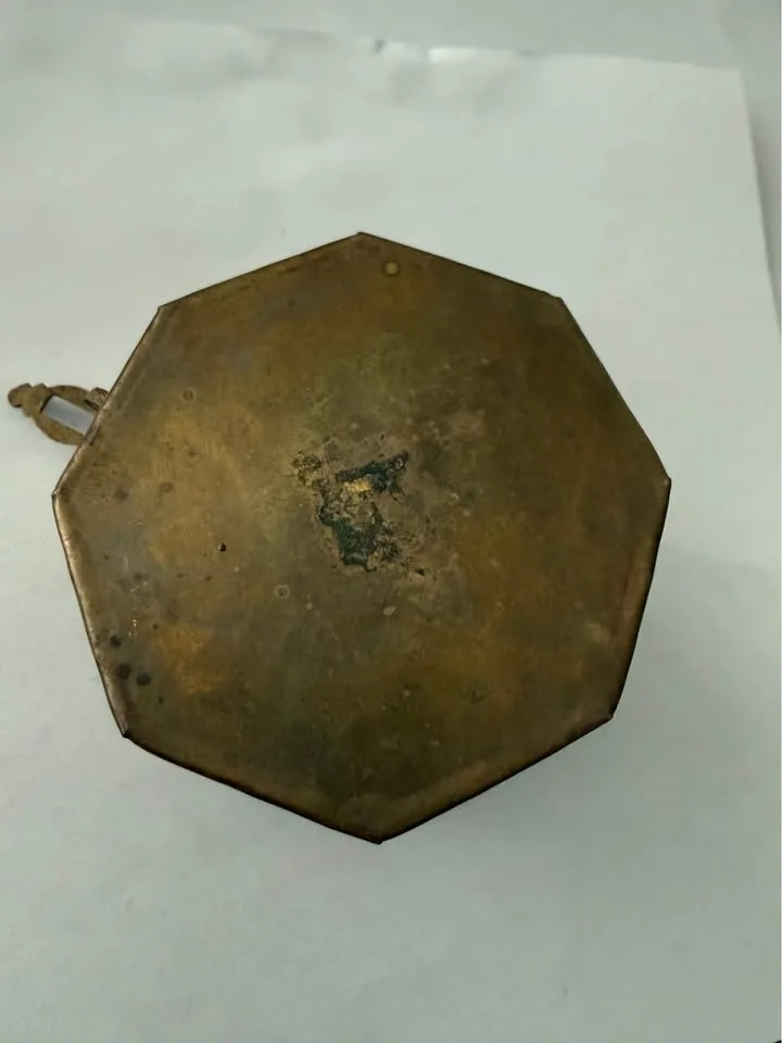 Antique Brass Trinket Box - Octagonal Keepsake image indicator(4)