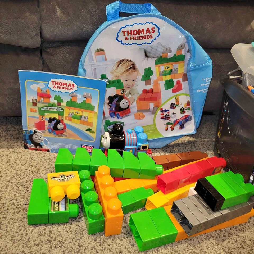 EEUC Thomas and Friends Mega blocks set