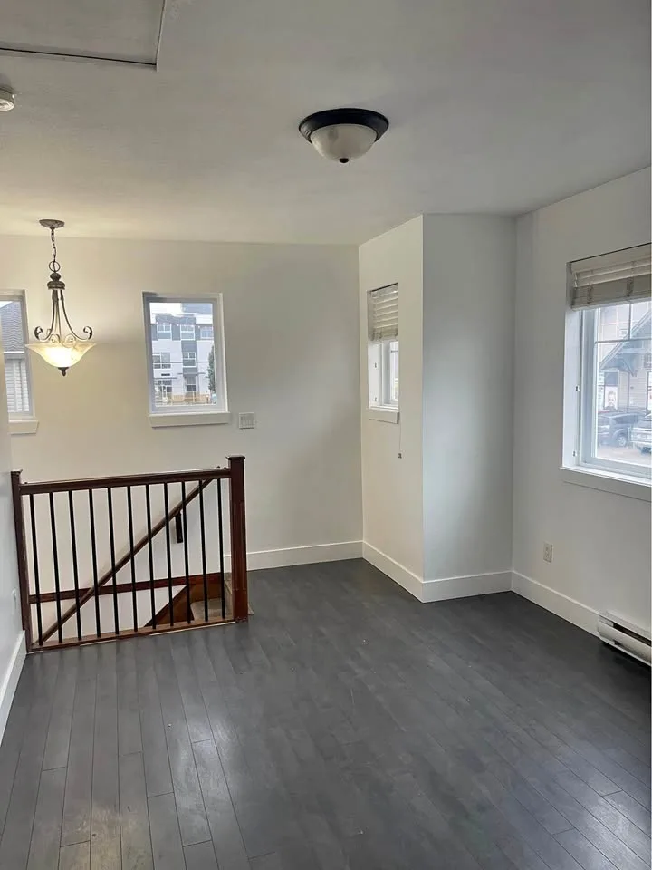 1 Bed 1 Bath - House