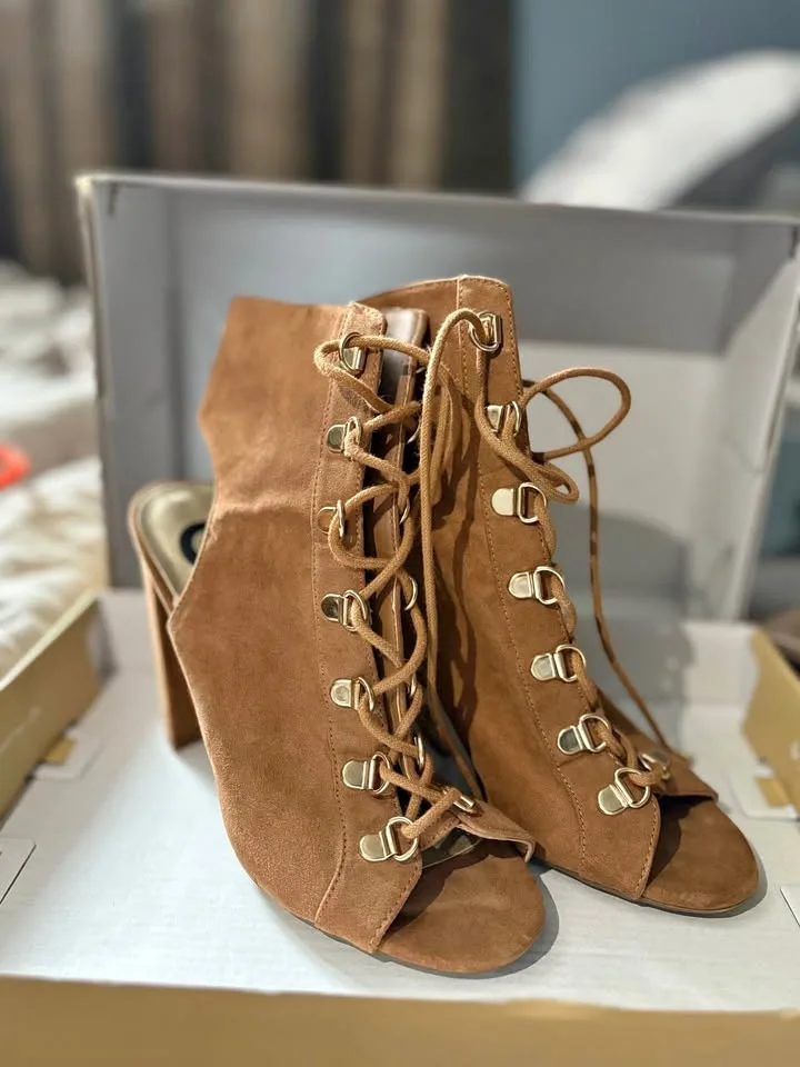 Guess suede booties