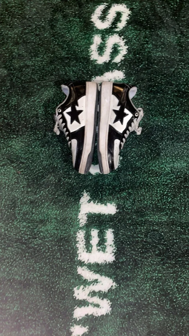 BAPEsta low black and white shoes image indicator(3)