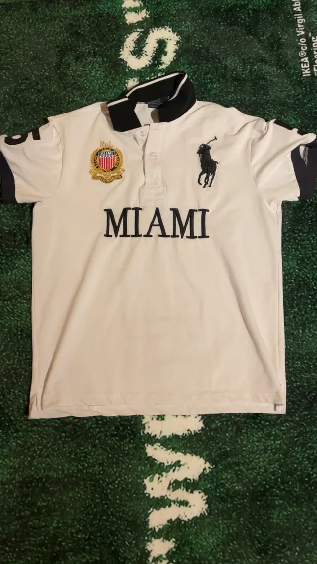 Ralph Lauren Polo image indicator(2)