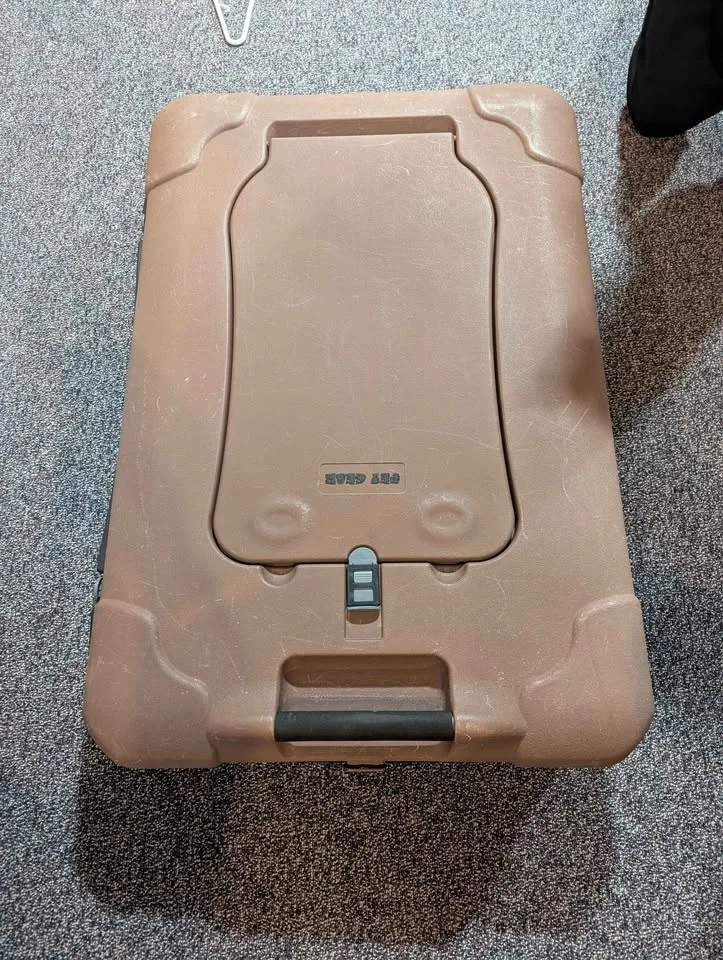 Pet Gear folding kennel image indicator(4)