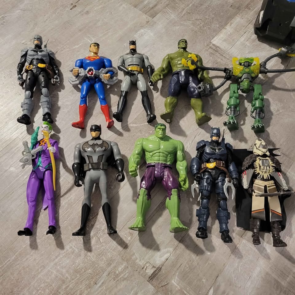 Marvel/Avengers figures large and medium size - photo 2