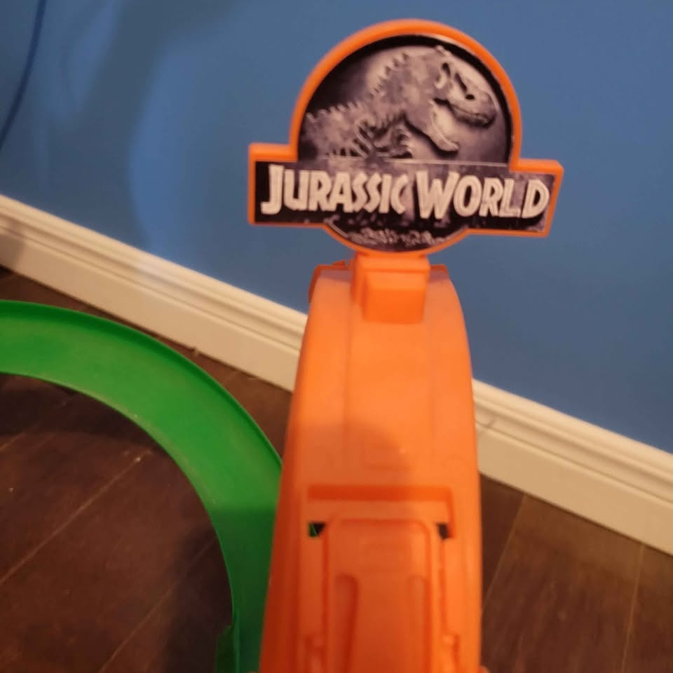 GUC Hot Wheels Jurassic Park car track - photo 4