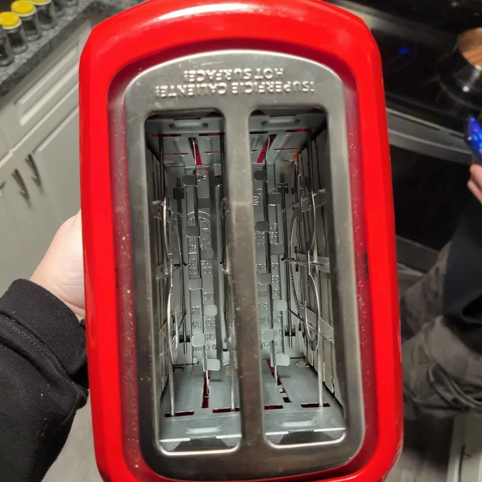 Bn Mickey Mouse toaster image indicator(2)