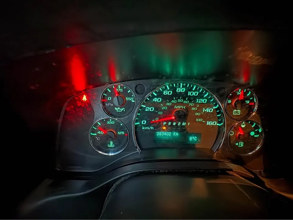 2013 Chevrolet Express image indicator(9)