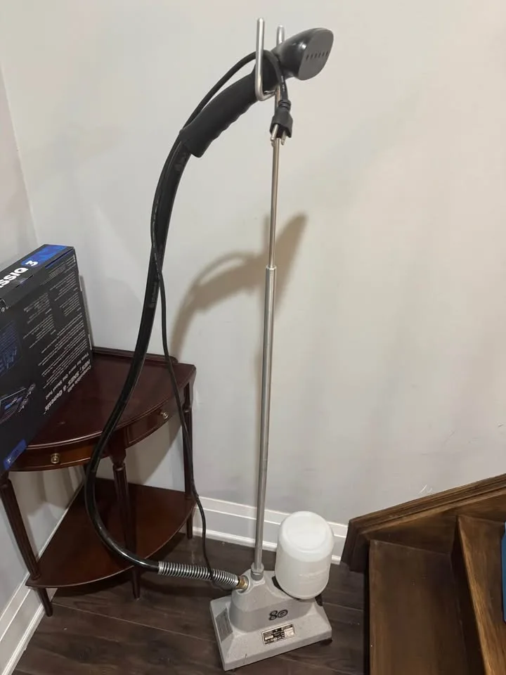 JIFFY J-2 COMMERCIAL/INDUSTRIAL GRADE STEAM CLEANER image indicator(2)