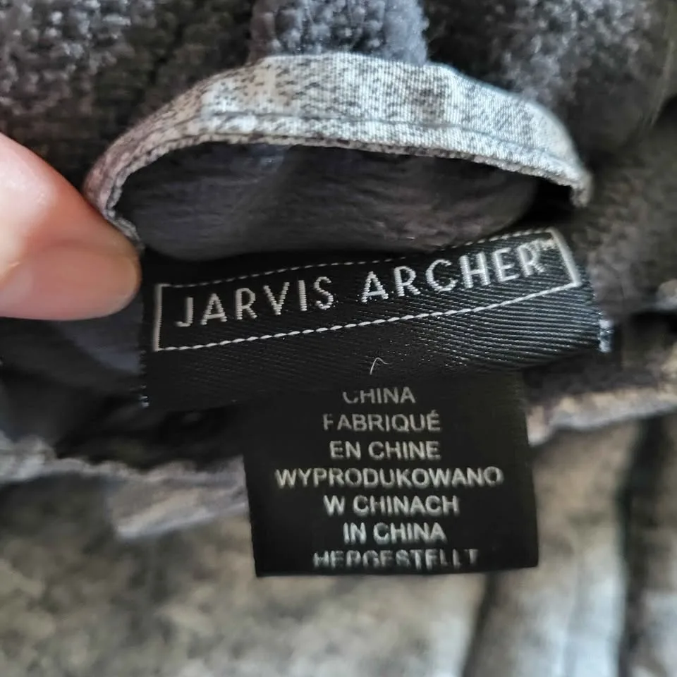 EEUC unisex infant snowsuit size 3-6 months image indicator(3)