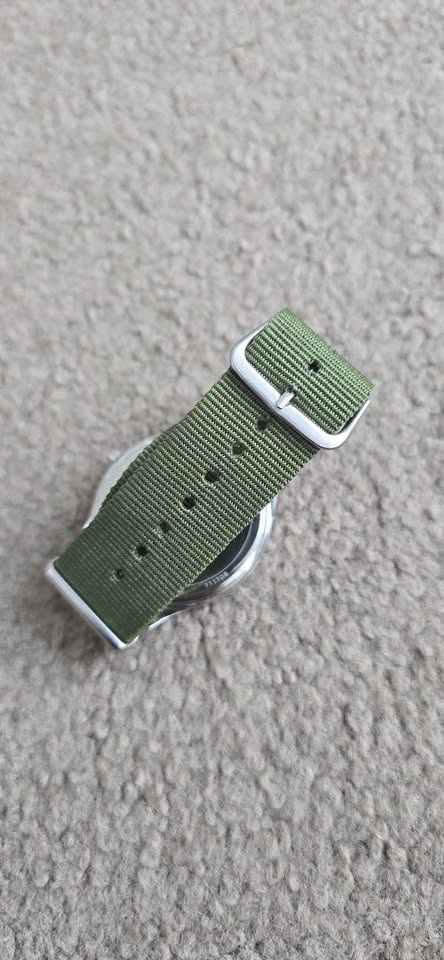 Skagen Watch with Green Nato Strap mens unisex - photo 3