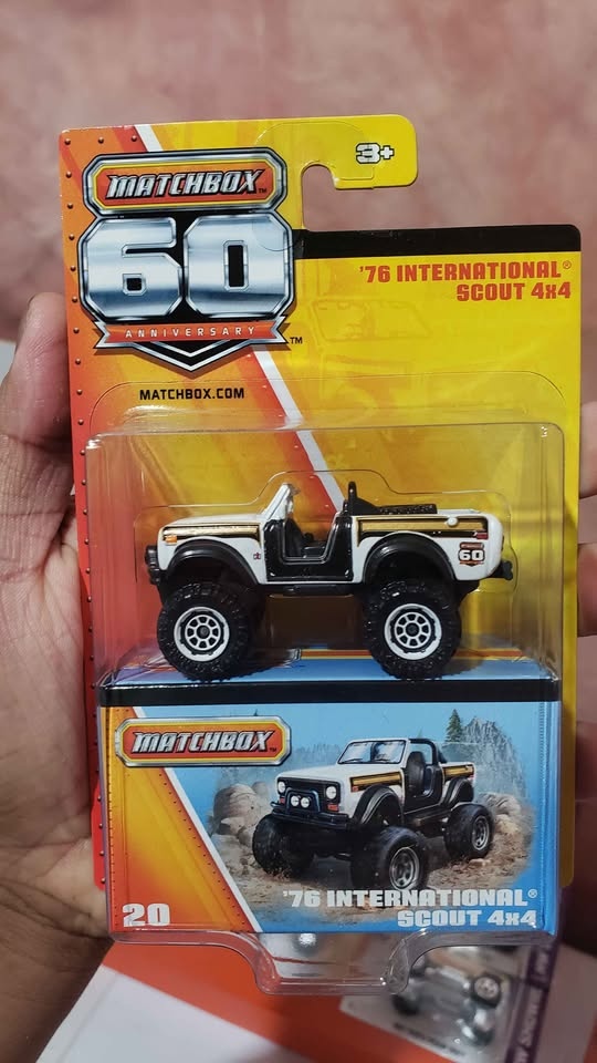 Matchbox 60th Anniversary 76 international Scout 4x4 - photo 2