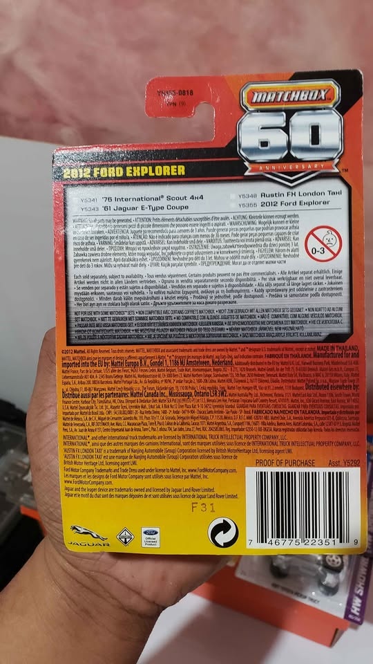 Matchbox 60th Anniversary 2012 Ford Explorer - photo 5