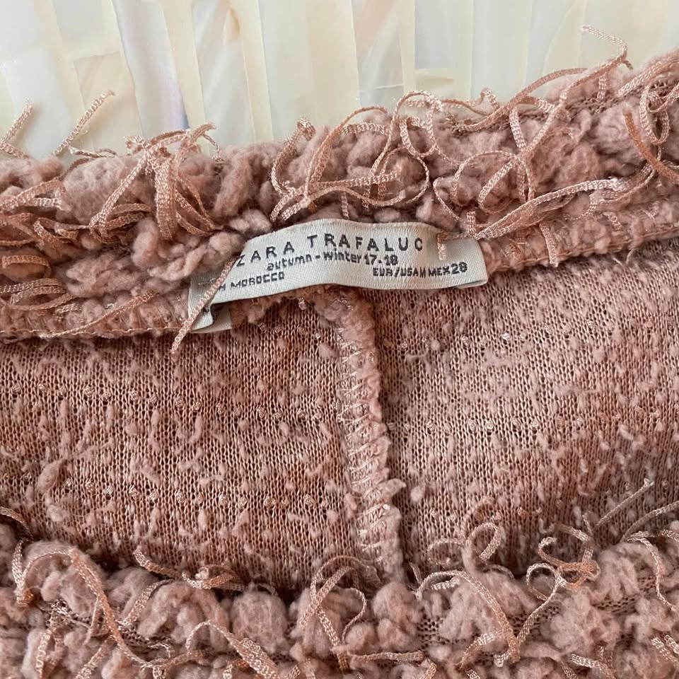 Zara Trafaluc Sweatshirt Pink Fuzzy Long Sleeve Size M - photo 5