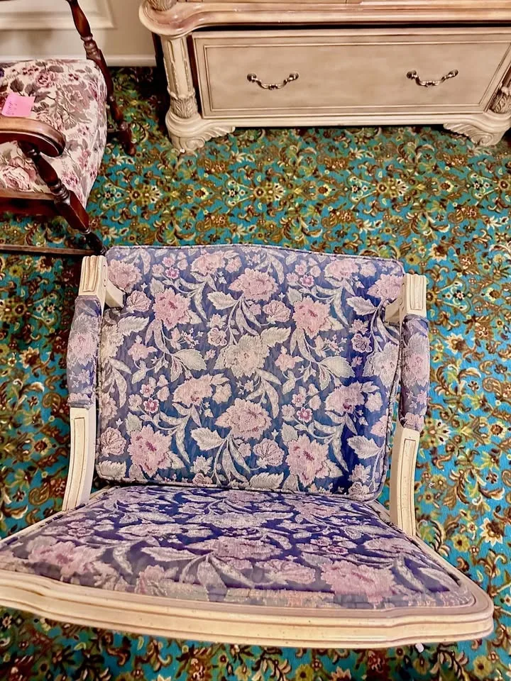 Vintage Floral Carved-Frame Armchair image indicator(2)