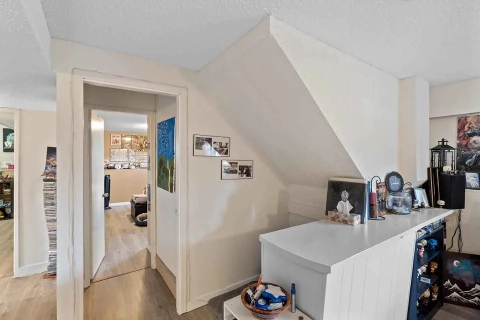 2 Beds 1 Bath - House image indicator(6)