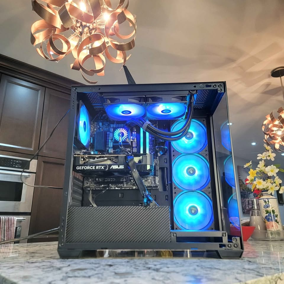 CUSTOM GAMING PC : Intel i5 14400F / RTX 5060 / 16GB RAM - photo 3