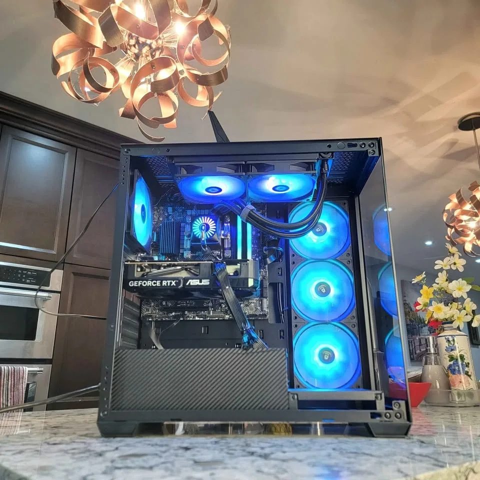 CUSTOM GAMING PC : Intel i5 14400F / RTX 5060 / 16GB RAM image indicator(3)