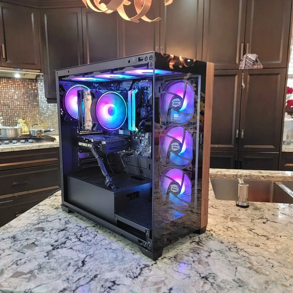 CUSTOM GAMING PC : Ryzen 5 5600x / RTX 3060 / 16GB RAM image indicator(2)