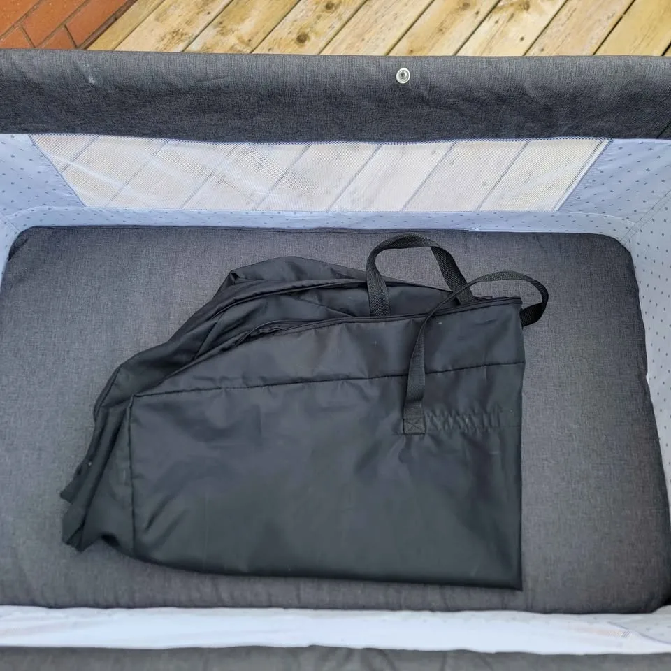 Portable Bassinet & Bedside Sleeper image indicator(6)