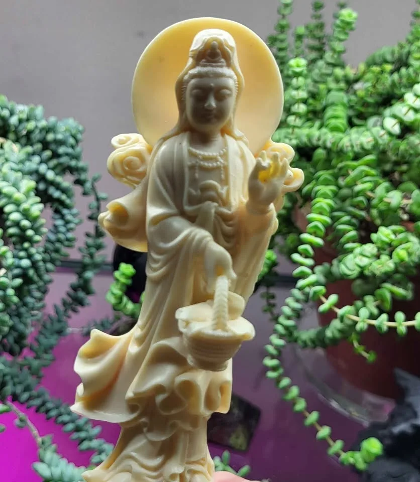 Guanyin hand carved statue image indicator(7)