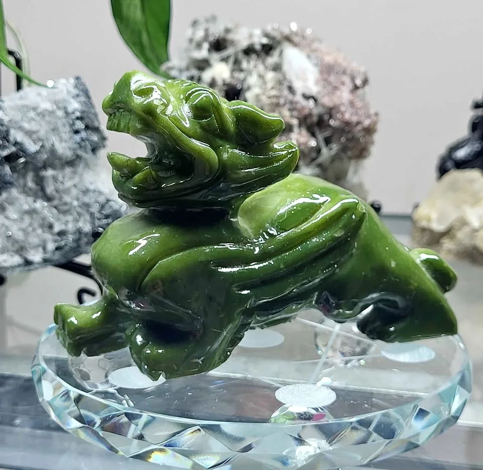 Xiuyan Jade Pixiu Crystal Carving