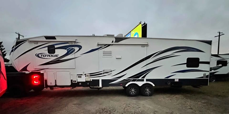 2015 Heartland Torque 5th Wheel Toyhauler - photo 3