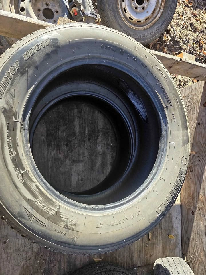 2 Haida Winter HT617 275/60R20 1157