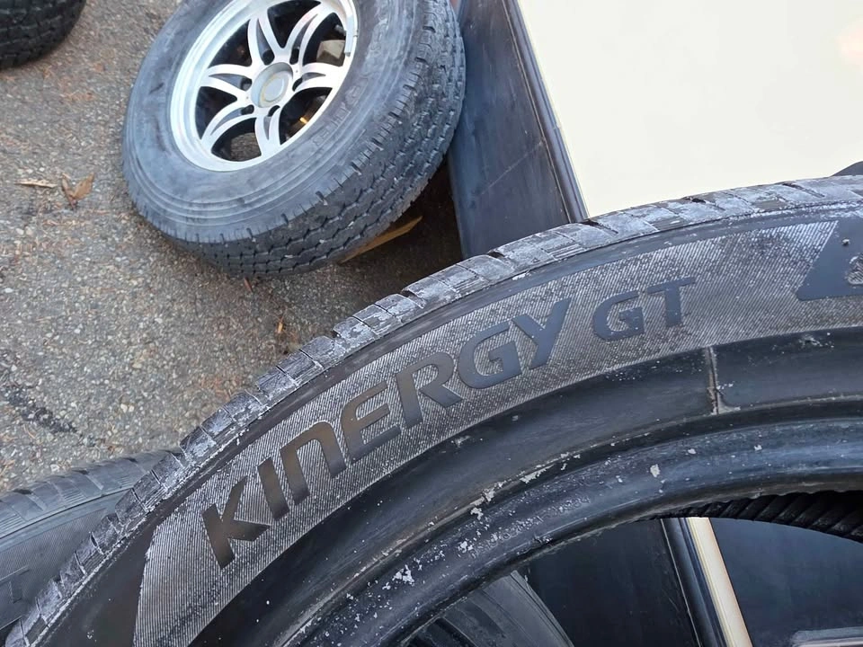 4 HANKOOK KINERGY GT 235/50R19 99H - photo 3