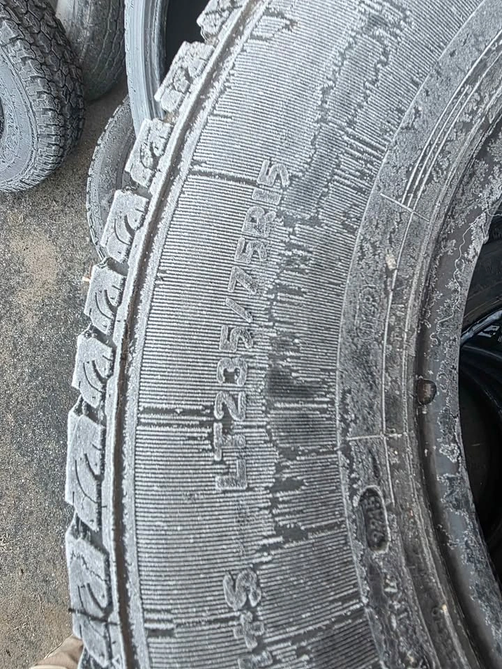 2 wild trac XRS LT235/75R15 TIRES - photo 4