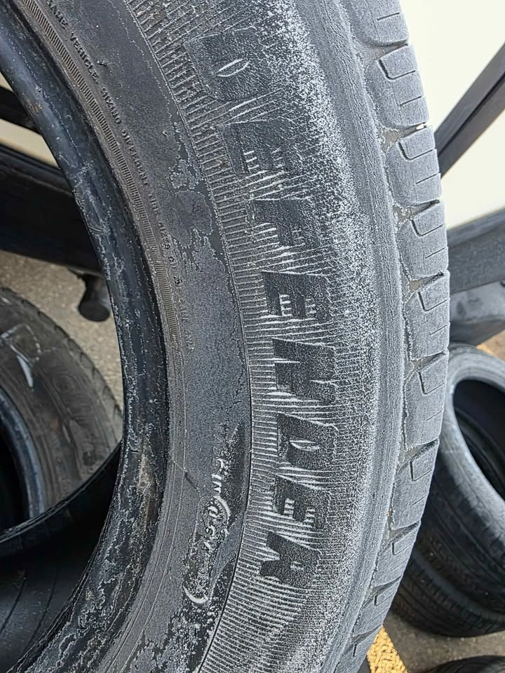 4 Michelin Defender 225/60R17 - photo 4